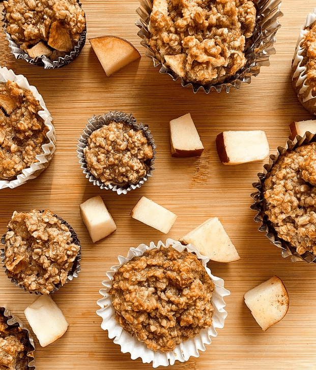 apple baked oatmeal cups