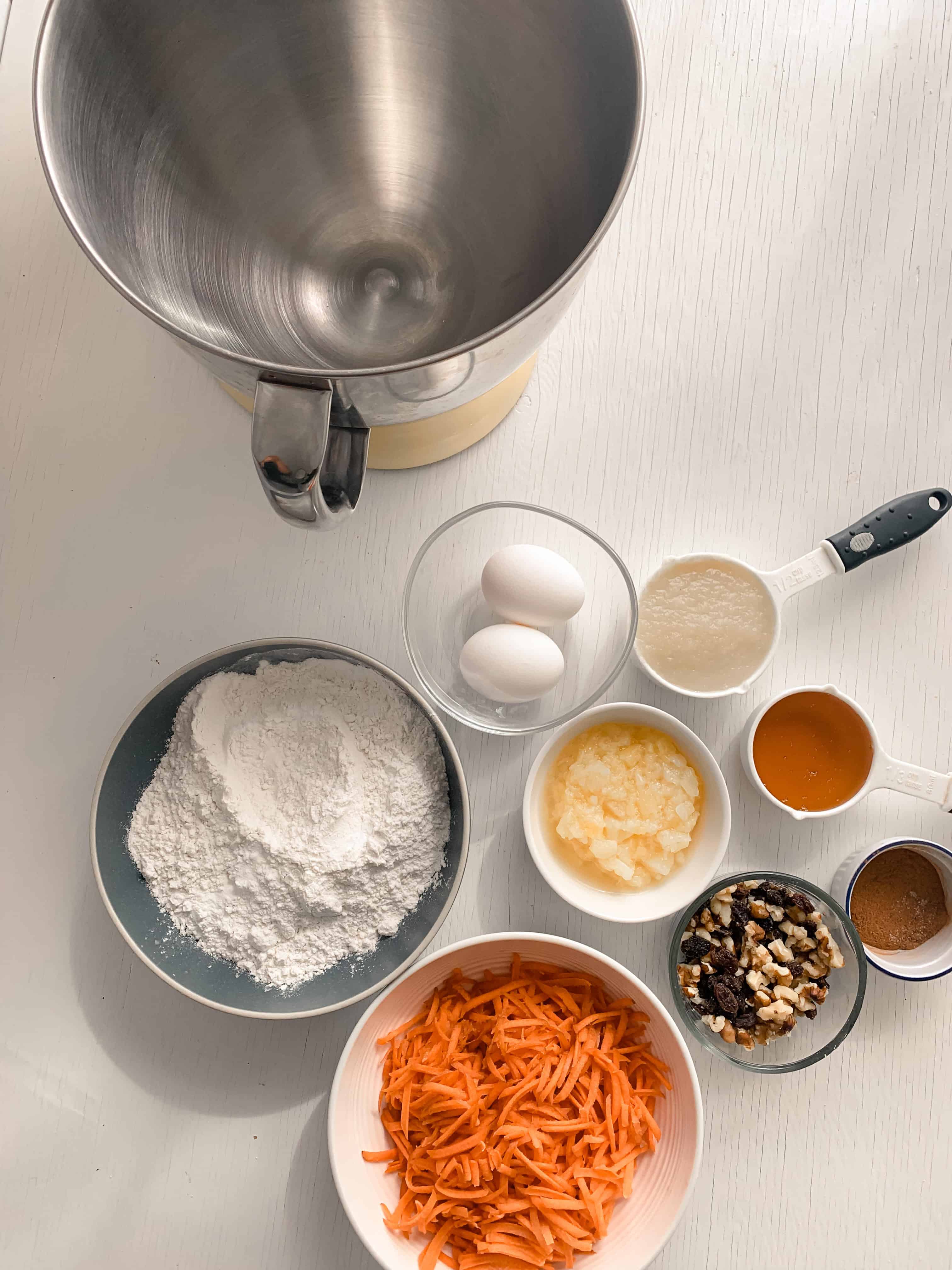 pineapple carrot muffins