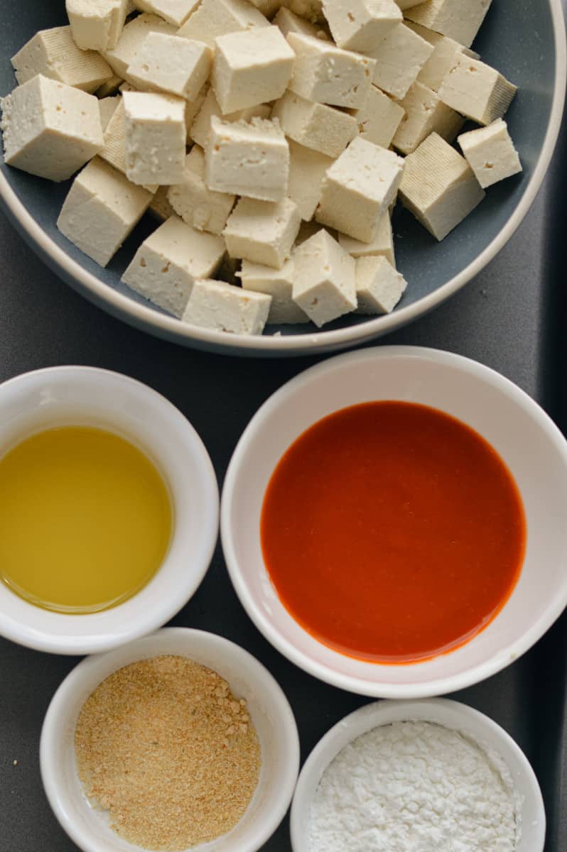 Ingredients for air fryer buffalo tofu.