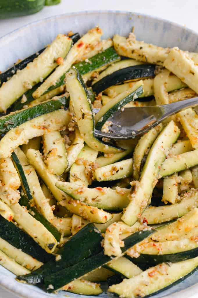 Lemon and Parmesan air fryer zucchini sticks