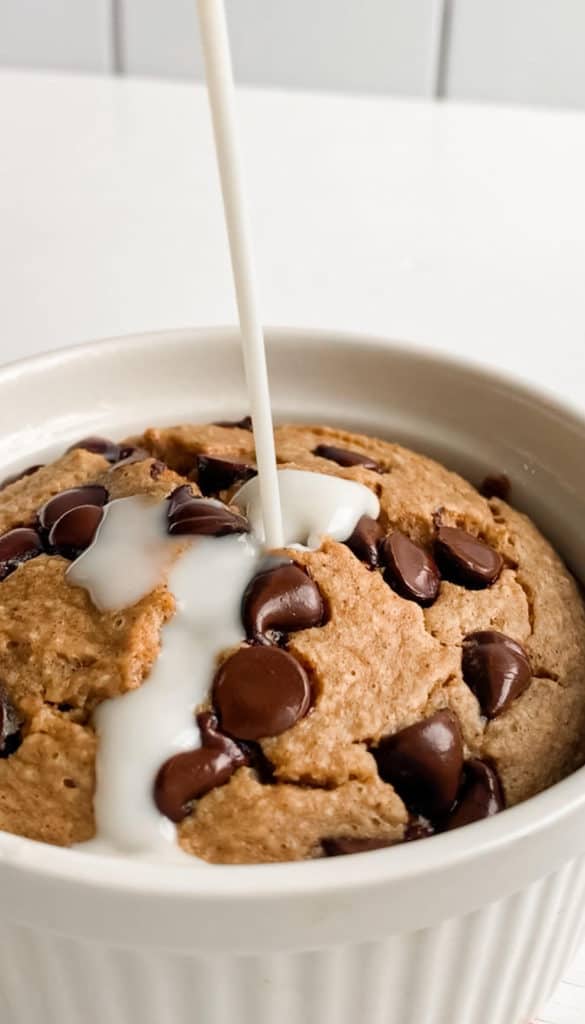 easy blended chocolate chip baked oats
