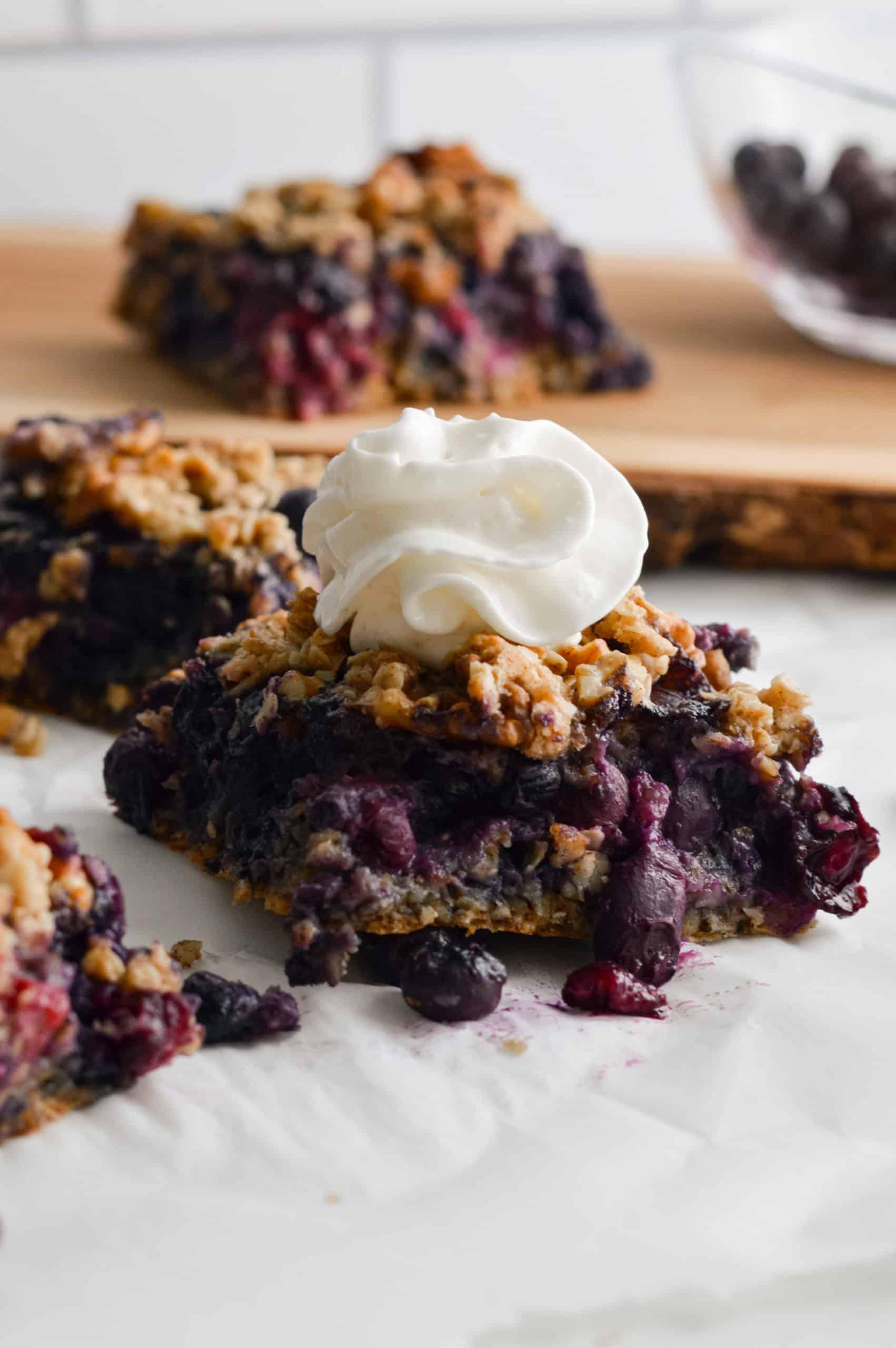 blueberry oat crumble bars