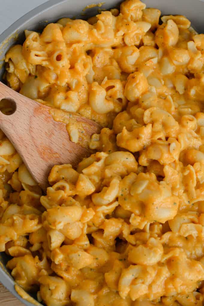 hidden veggie mac and cheese