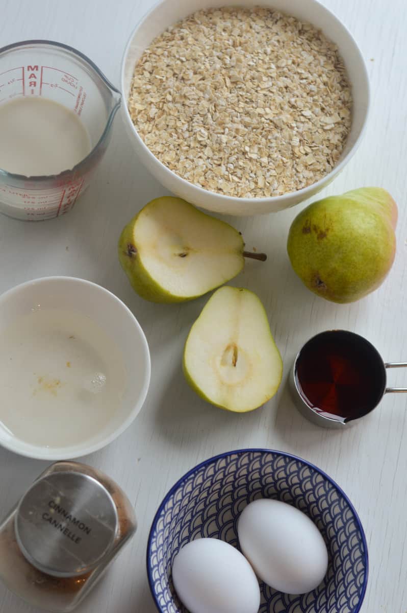 ingredients for pear baked oatmeal