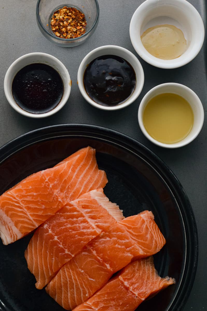Ingredients to make teriyaki salmon.