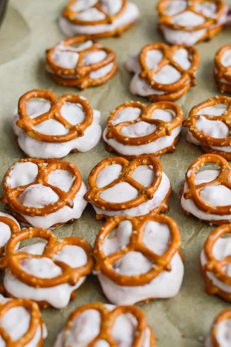 Strawberry yogurt pretzels after being frozen.