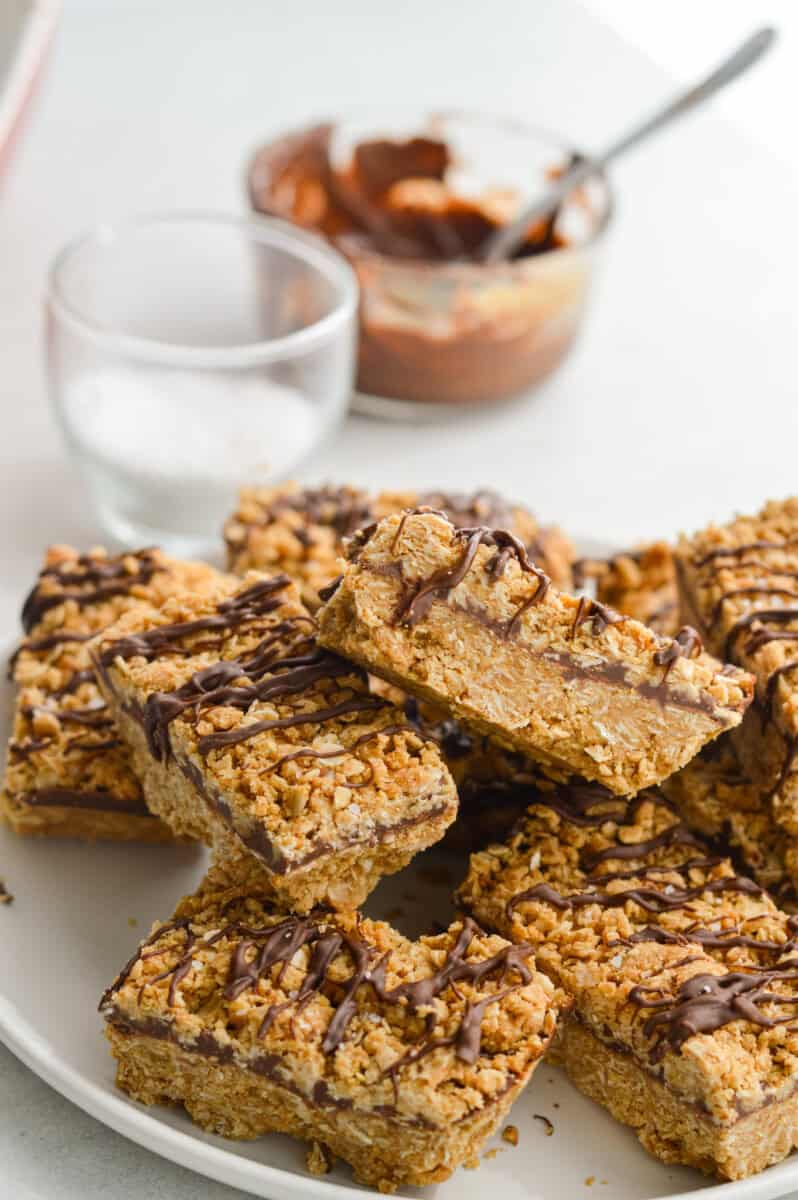 Plate of no bake chocolate oat bars.