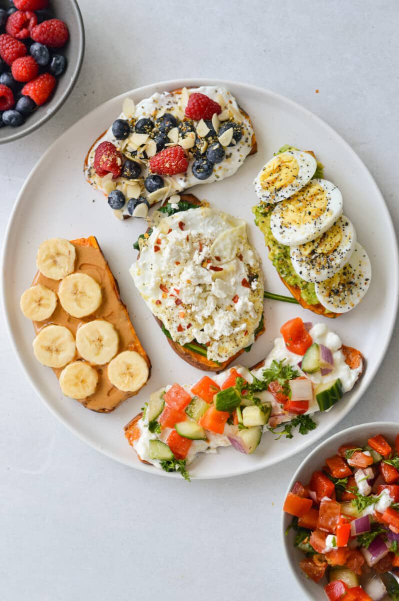5 slices of sweet potato toast on a plate.