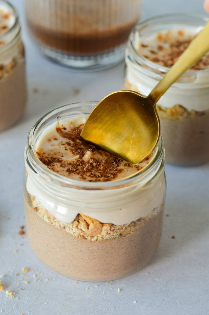Scooping a bite of tiramisu chia pudding.