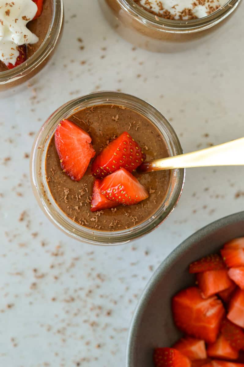 Birds eye of chocolate strawberry chia pudding.
