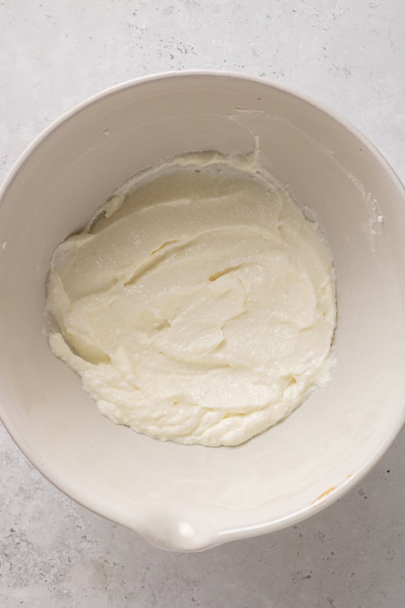 Bowl of smooth, blended cottage cheese.